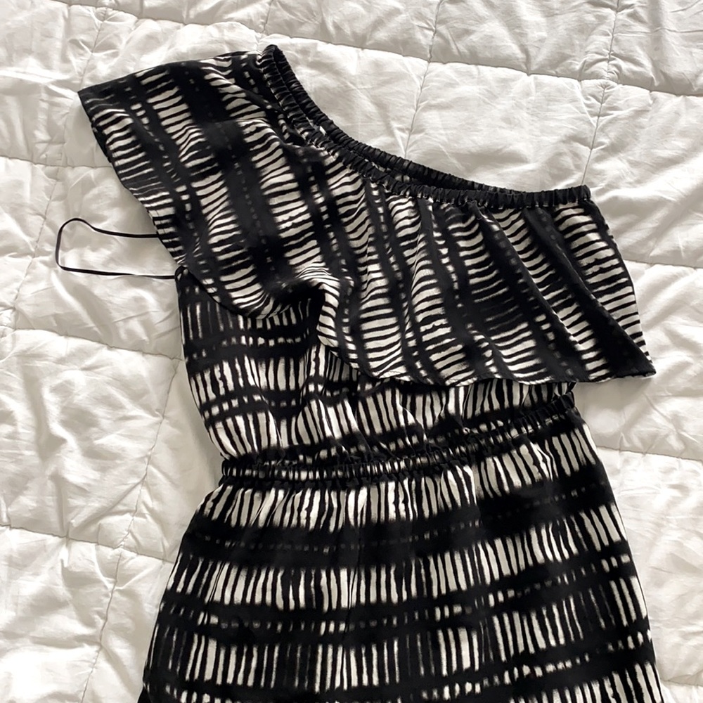 Off the Shoulder Express Dress